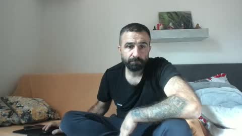 Snapshot of loveivat80 chatting on October 12, 2025, 5:39 am loveivat80 online show from October 12, 2025, 5:39 am