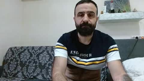 loveivat80 online show from February 28, 2026, 5:52 am