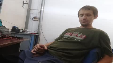 lovejimmi online show from September 17, 2025, 5:42 am