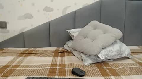 lovellykitty online show from October 14, 2025, 6:36 am