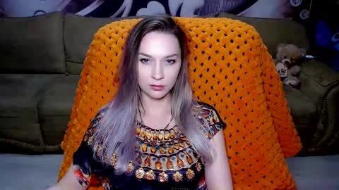 Snapshot of lovellymalina chatting on December 11, 2024, 5:26 pm private open online show from December 11, 2024, 5:26 pm