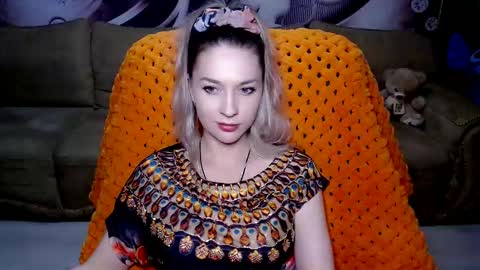 Snapshot of lovellymalina chatting on December 16, 2024, 5:33 pm private open online show from December 16, 2024, 5:33 pm