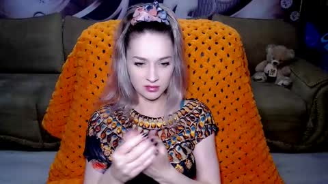 Snapshot of lovellymalina chatting on December 30, 2024, 2:30 pm private open online show from December 30, 2024, 2:30 pm