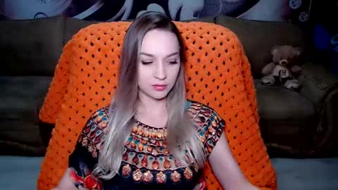 Snapshot of lovellymalina chatting on January 4, 2025, 2:14 pm private open online show from January 4, 2025, 2:14 pm
