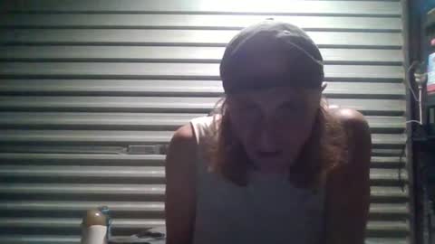 lovelux02 online show from April 14, 2026, 8:31 am