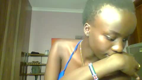 Snapshot of lovely_choco chatting on September 30, 2025, 6:13 pm Choco online show from September 30, 2025, 6:13 pm