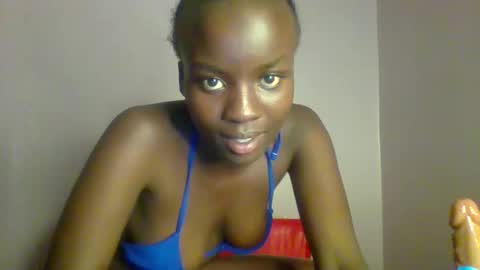 Snapshot of lovely_choco chatting on November 14, 2025, 8:07 pm Choco online show from November 14, 2025, 8:07 pm