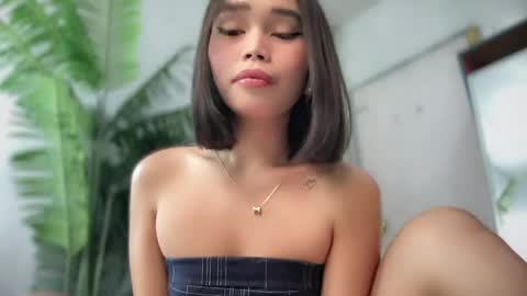 lovely_cittie18 online show from April 15, 2026, 2:51 am