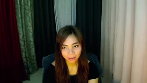 Snapshot of lovely_cummerx chatting on December 22, 2024, 12:27 pm JAM online show from December 22, 2024, 12:27 pm