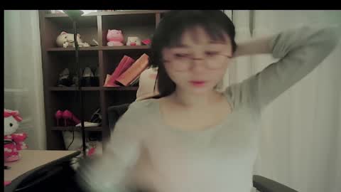 DANA KIM online show from March 4, 2026, 4:02 pm