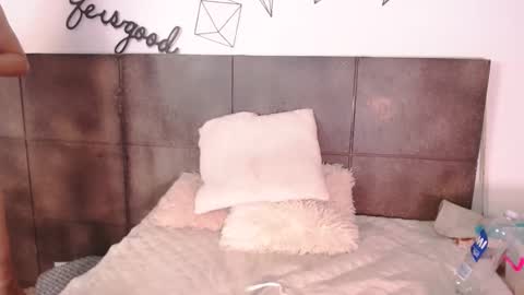 Hi guys online show from November 12, 2025, 4:18 pm