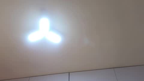 Snapshot of lovely_trix_ chatting on September 12, 2025, 12:05 pm Trix online show from September 12, 2025, 12:05 pm