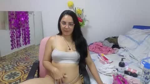 Snapshot of lovely_trix_ chatting on September 23, 2025, 3:26 pm Trix online show from September 23, 2025, 3:26 pm