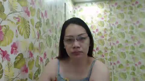 lovelyasiancutie online show from November 30, 2025, 8:13 pm