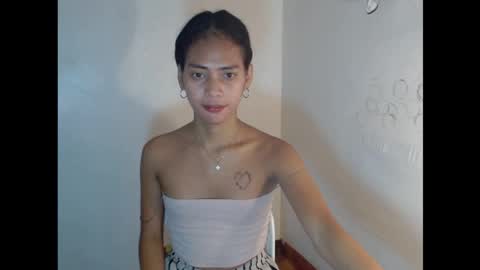 Snapshot of lovelycarmilla chatting on September 25, 2025, 2:54 pm Carnilla online show from September 25, 2025, 2:54 pm