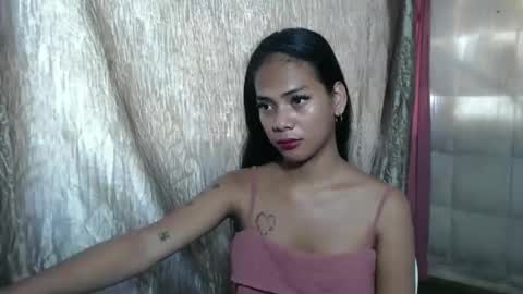 Carnilla online show from April 24, 2026, 8:28 am