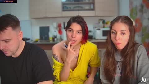 lovelydany3 online show from December 11, 2024, 3:15 pm