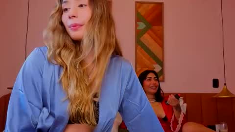 lovelymoon_ online show from June 2, 2026, 10:12 pm