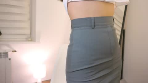 kim online show from February 27, 2025, 3:05 pm