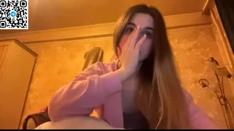 ELA online show from April 29, 2026, 7:20 pm
