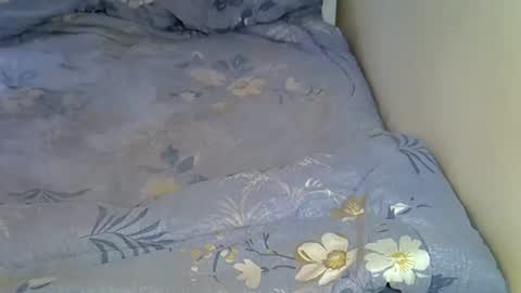 lovelytin online show from September 10, 2025, 9:42 am