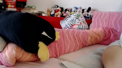 Snapshot of lovelywoman22 chatting on February 7, 2026, 7:01 am lovelywoman22 online show from February 7, 2026, 7:01 am