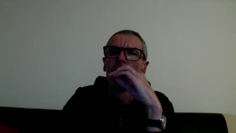 lovepvcearly50s online show from December 1, 2024, 4:40 pm