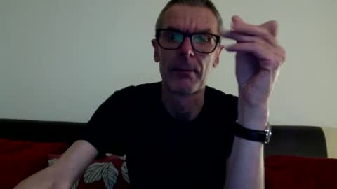 lovepvcearly50s online show from December 17, 2024, 8:21 pm