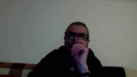 lovepvcearly50s online show from November 17, 2025, 8:03 pm