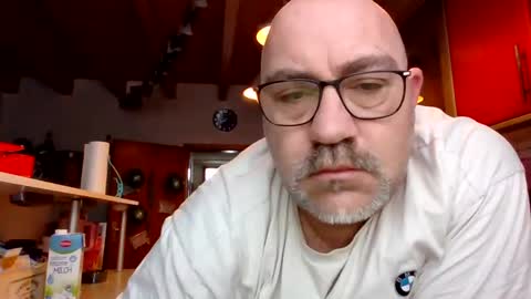 lover010983 online show from February 19, 2025, 7:06 am