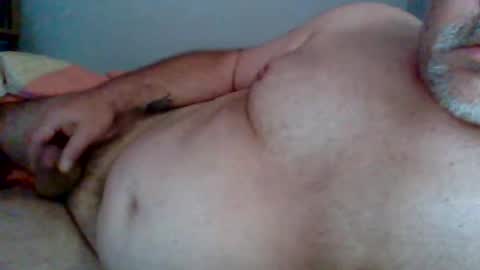 lover010983 online show from May 11, 2026, 5:13 am