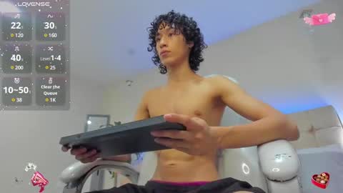 loverboy8_ online show from January 10, 2025, 4:22 am