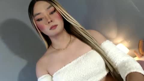 Snapshot of lovers_moon22 chatting on January 17, 2025, 11:40 pm lovers moon22 online show from January 17, 2025, 11:40 pm