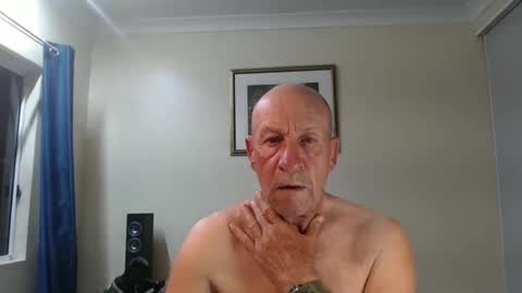 Snapshot of lovesblackazz chatting on December 26, 2024, 10:05 am Lovesblackazz online show from December 26, 2024, 10:05 am