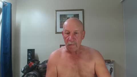 Snapshot of lovesblackazz chatting on February 1, 2025, 10:48 am Lovesblackazz online show from February 1, 2025, 10:48 am