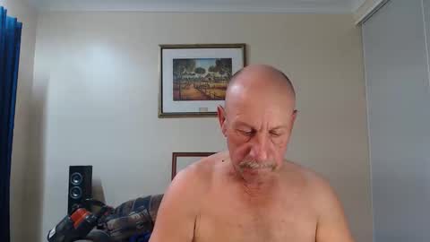 Snapshot of lovesblackazz chatting on September 27, 2025, 11:32 pm Lovesblackazz online show from September 27, 2025, 11:32 pm