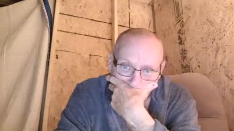 Snapshot of lovesex6565 chatting on November 24, 2025, 11:43 am just here to have fun and cum online show from November 24, 2025, 11:43 am