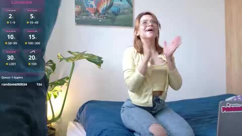 LovesKingdom online show from December 3, 2025, 9:24 pm