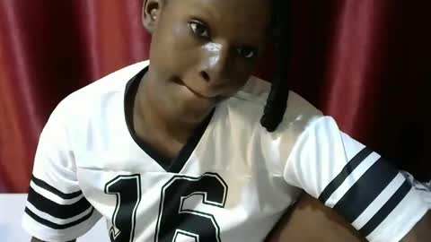 loveslut_ online show from October 28, 2025, 7:16 pm