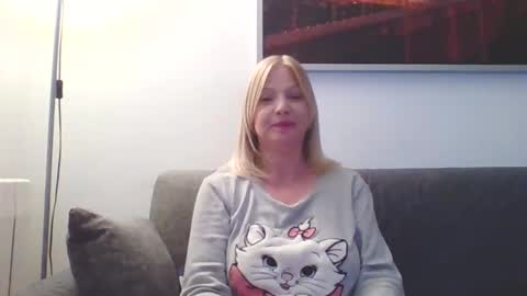 Marlyn online show from December 10, 2024, 12:28 am