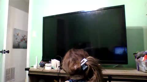 lovetocum69699 online show from September 29, 2025, 4:39 am