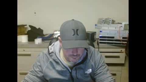 Snapshot of lovetofps chatting on April 20, 2026, 5:48 pm Love2Game online show from April 20, 2026, 5:48 pm