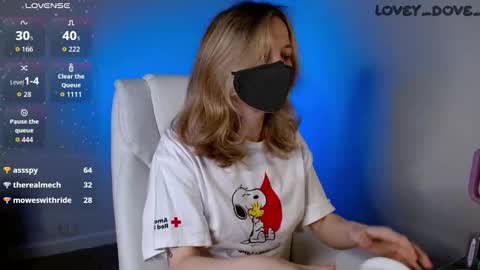 Lovey online show from March 16, 2026, 5:44 am