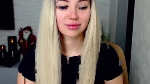 Rosie  online show from December 19, 2024, 8:34 am