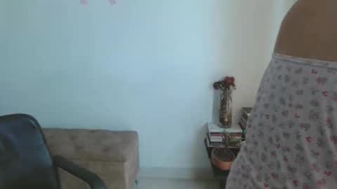 loving  online show from November 11, 2025, 5:24 pm