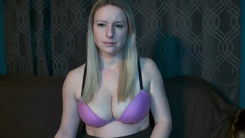 Summer online show from February 17, 2026, 2:52 am