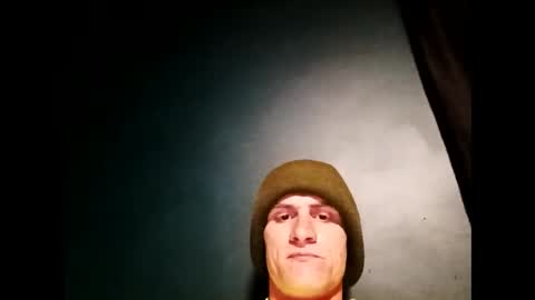 lowcard2389 online show from February 26, 2025, 2:37 am