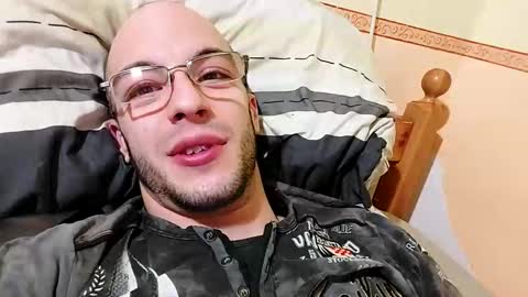 Lshot D online show from December 21, 2024, 6:41 am