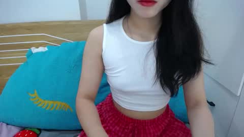 Mina online show from September 29, 2025, 1:00 am