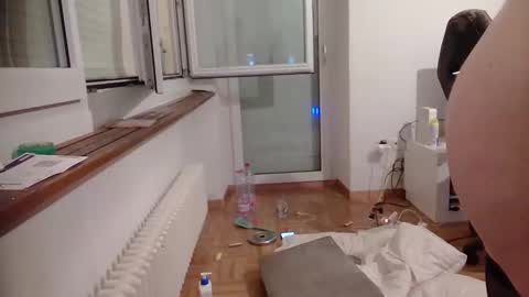 lu25humiliation online show from December 6, 2024, 12:23 am